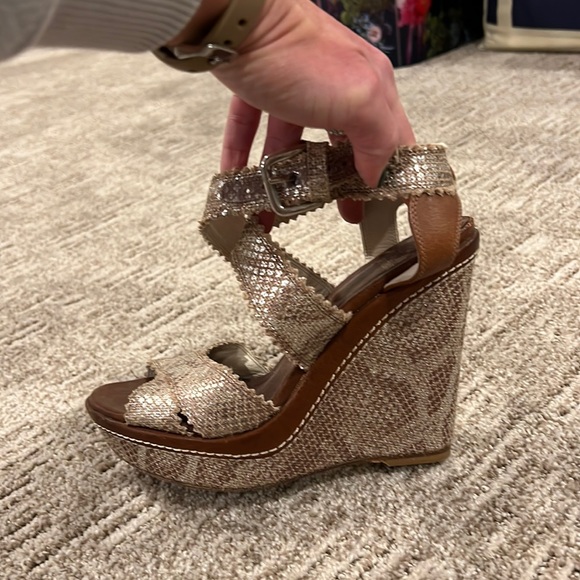 Stuart Weitzman Wedges